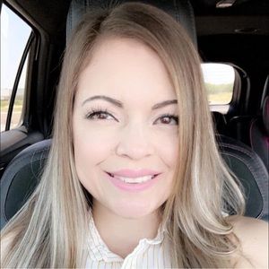 Meet your Posher, Toni